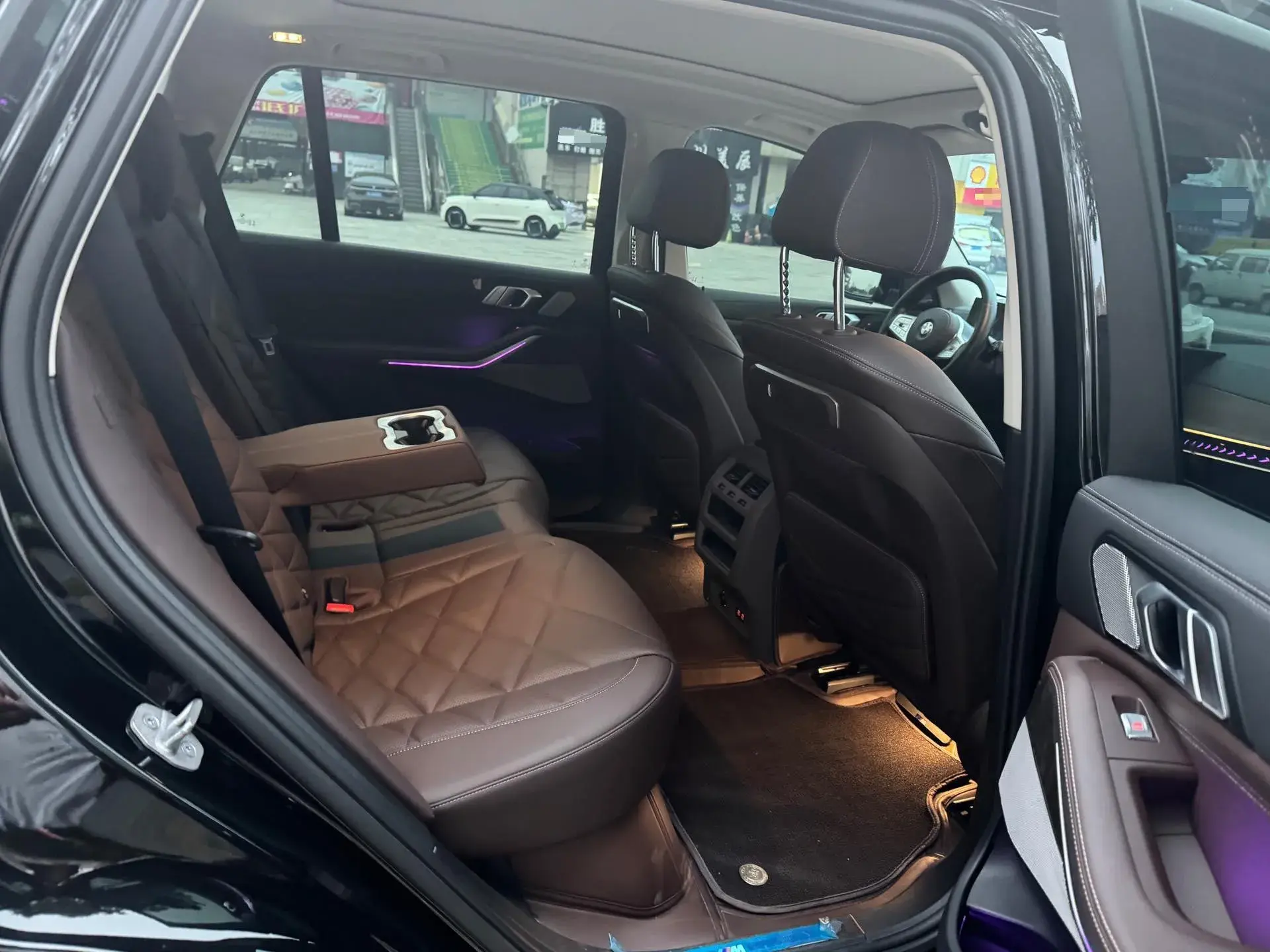 2023 BMW X5 thumbnail 3