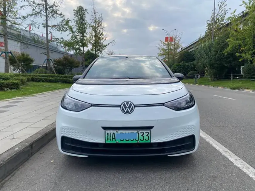 2025 VOLKSWAGEN ID.3 thumbnail 2