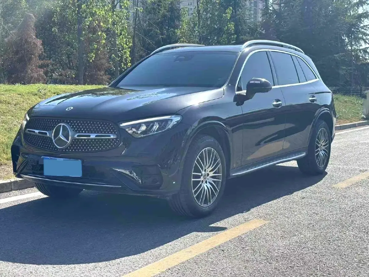 2023 Mercedes-Benz GLC Class 2.0T 258HP L4 9AT