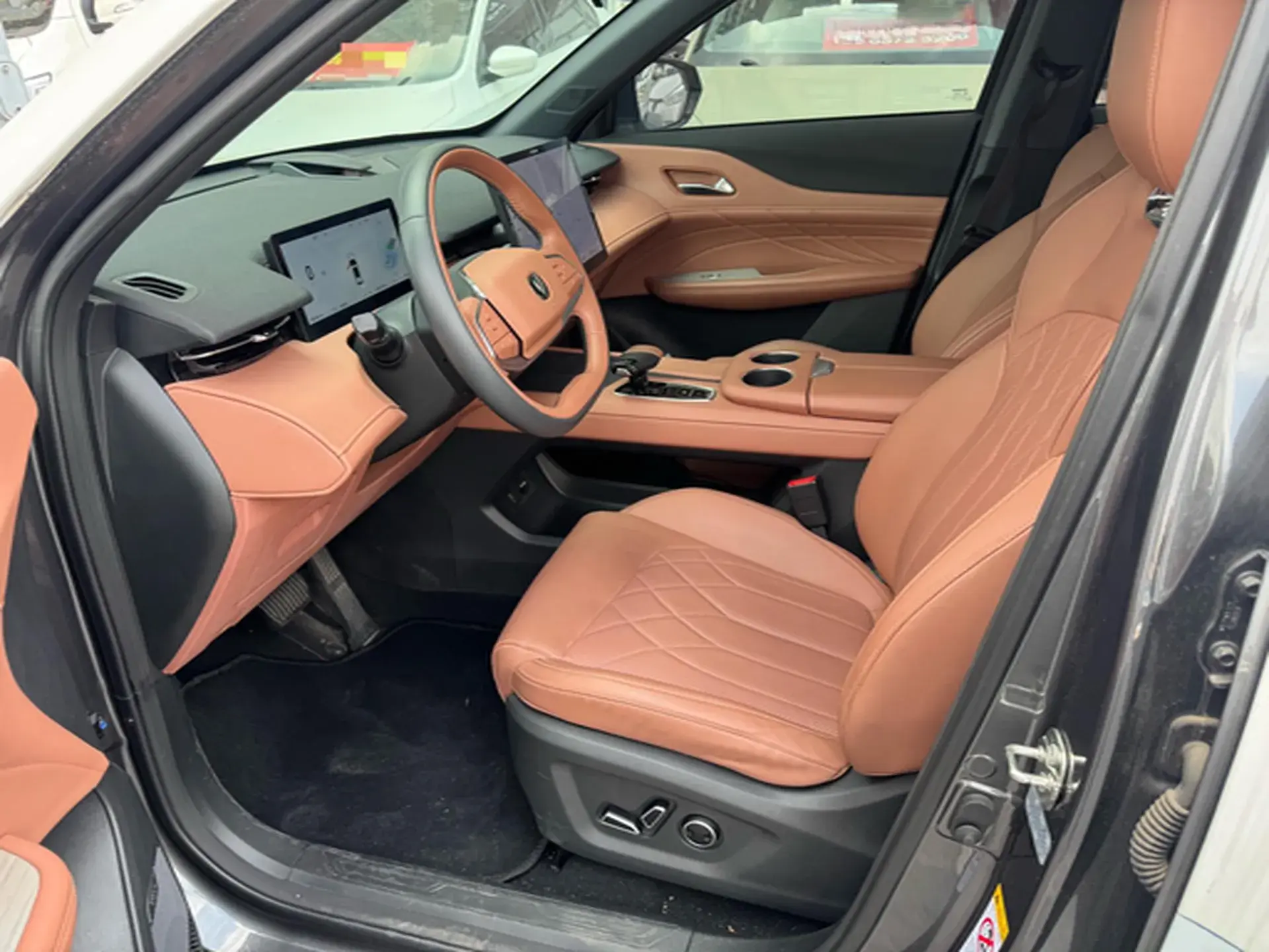 2024 CHANGAN UNI-Z thumbnail 3