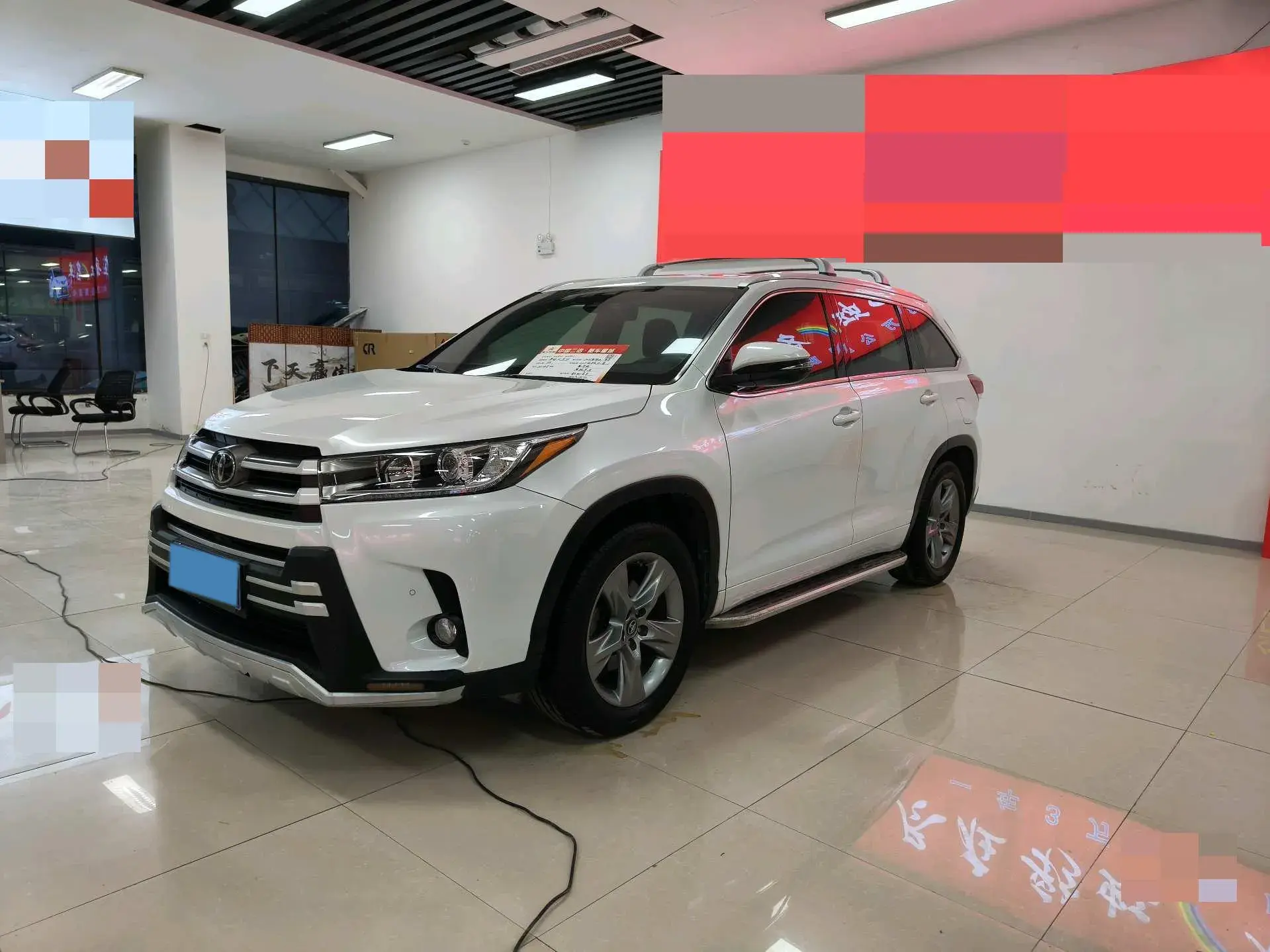 2021 TOYOTA HIGHLANDER view 1