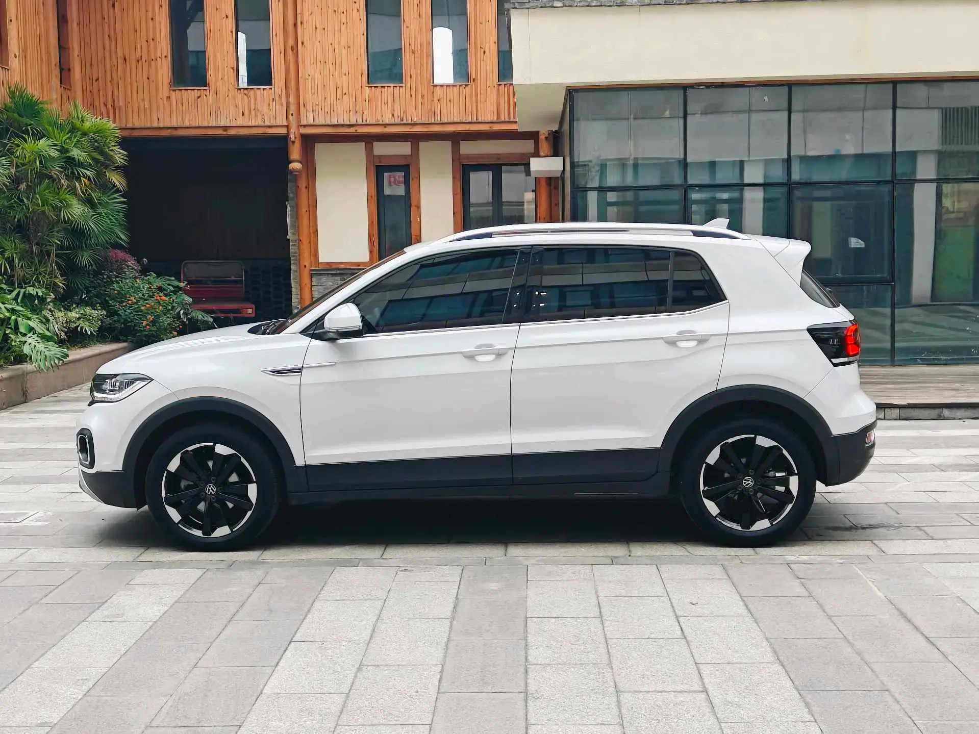 2020 VOLKSWAGEN TACQUA thumbnail 4