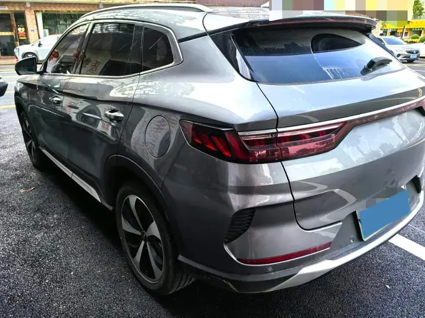 2022 BYD SONG thumbnail 4