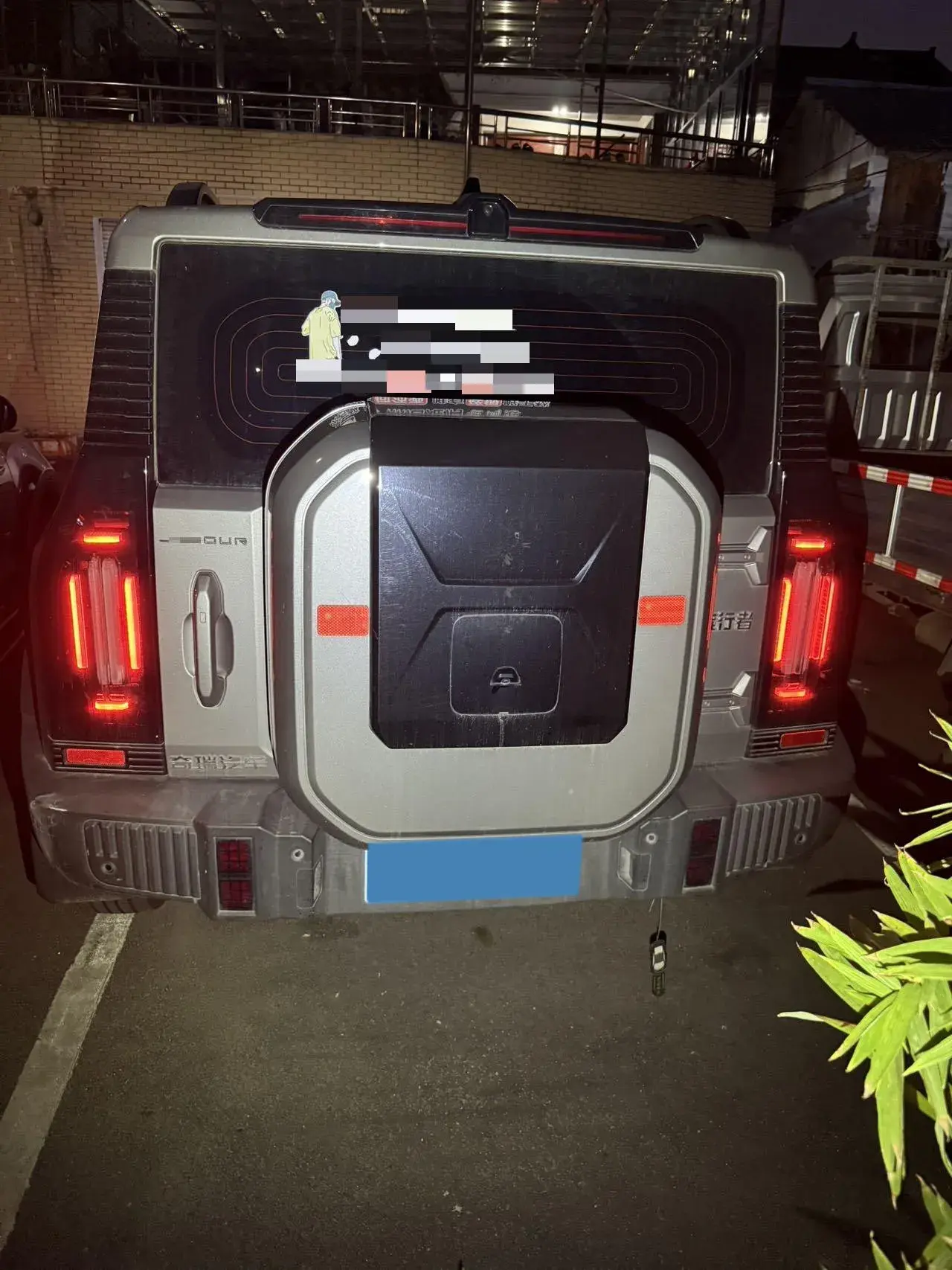 2023 JETOUR TRAVELLER thumbnail 2