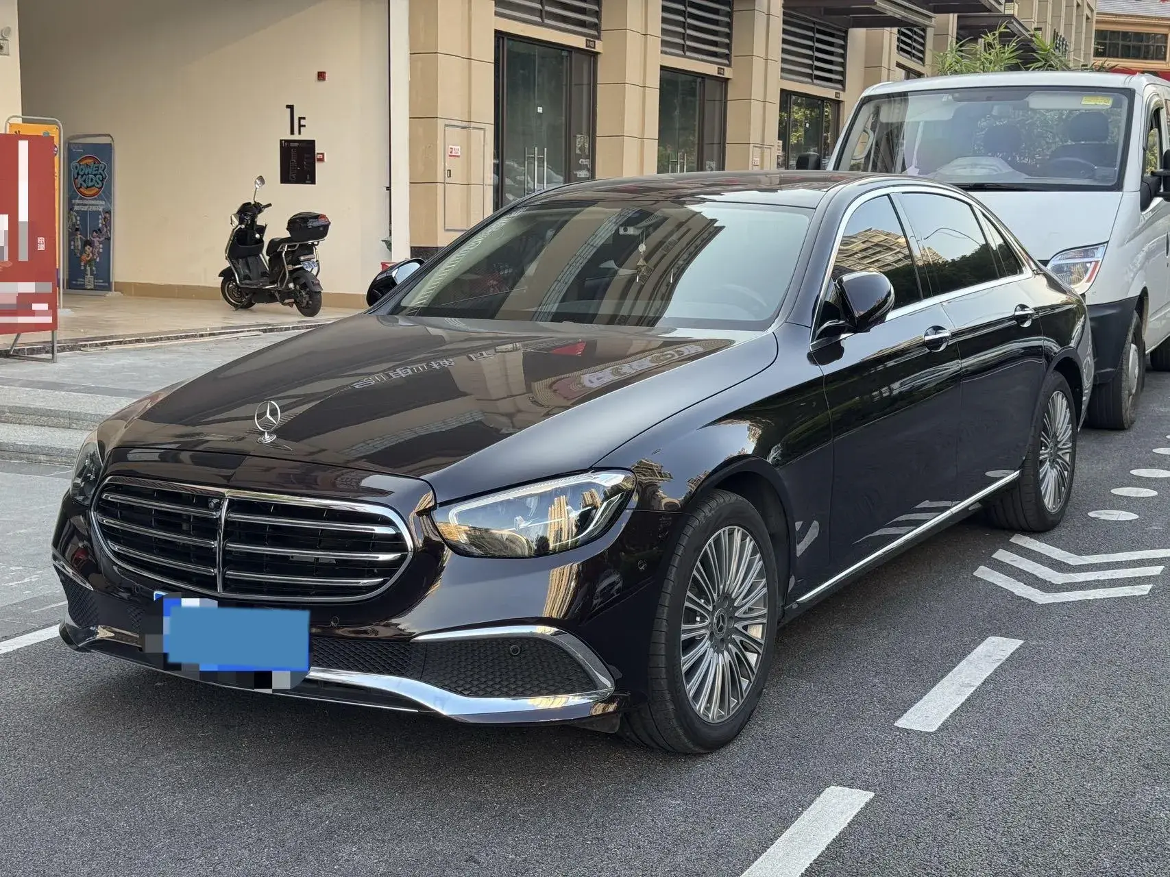 2021 MERCEDES-BENZ E view 1