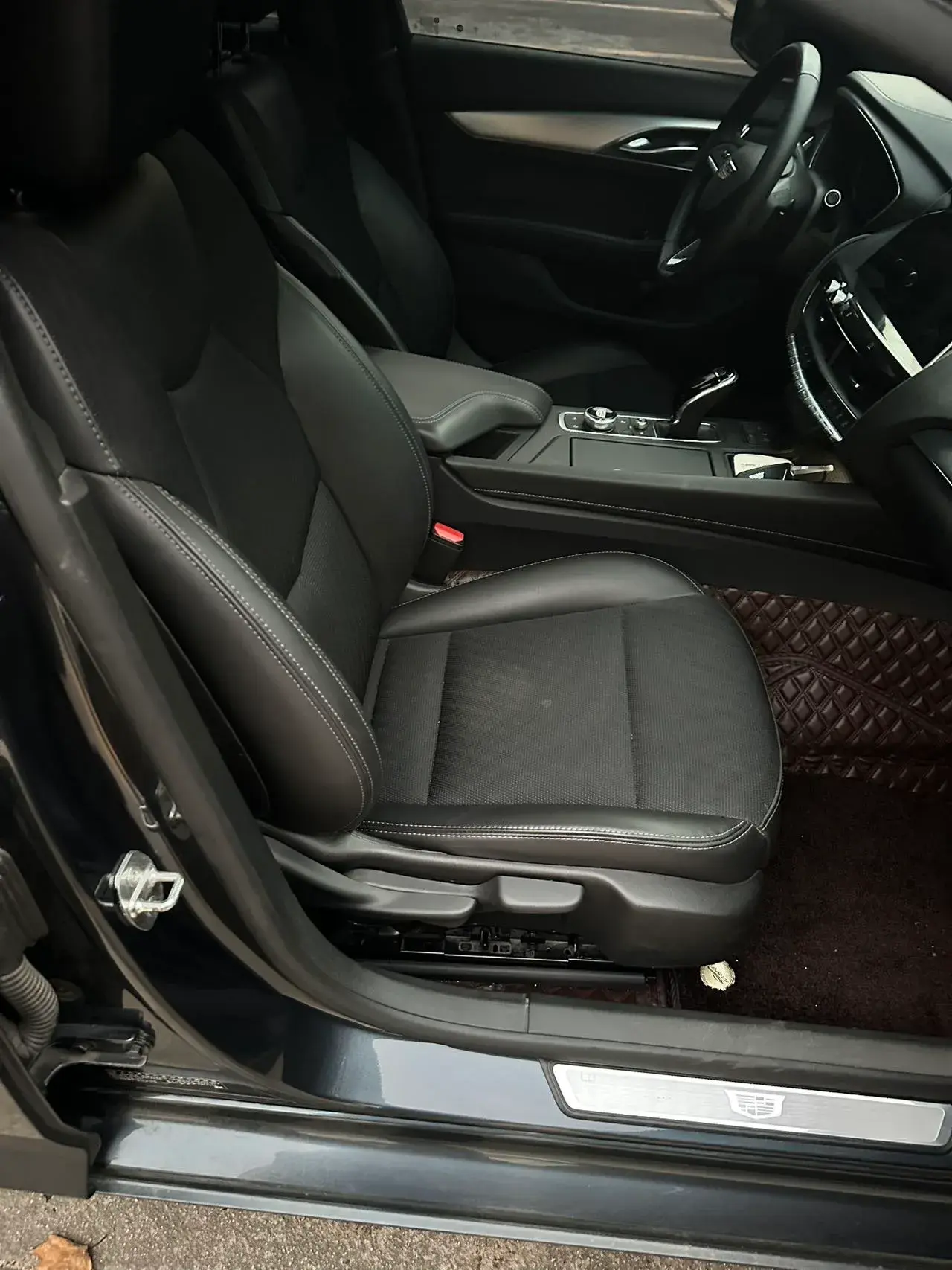 2021 CADILLAC CT5 thumbnail 3