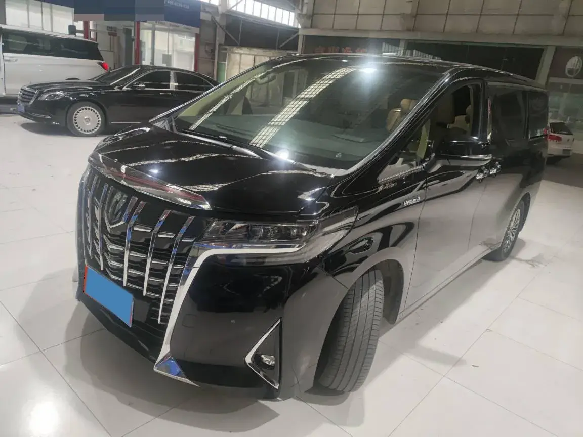 2021 Toyota Alphard 2.5L 117HP L4 E-CVT Hybrid