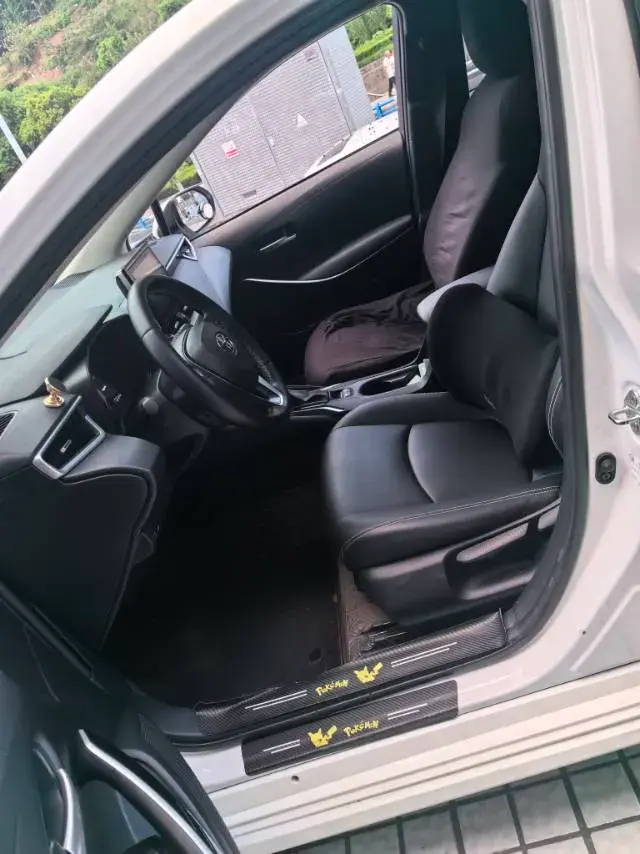 2021 TOYOTA COROLLA thumbnail 3