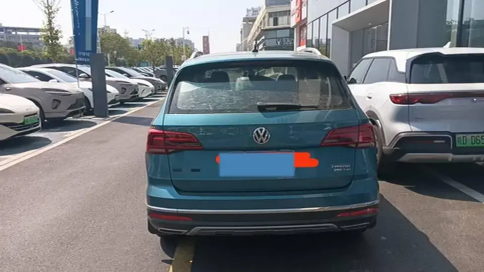 2019 VOLKSWAGEN THARU thumbnail 3