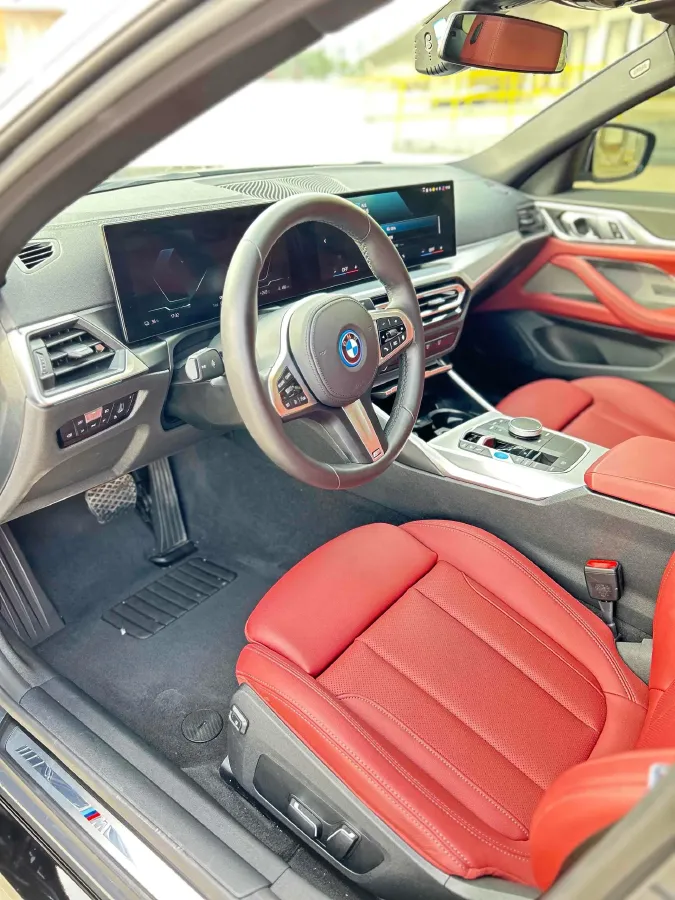 2023 BMW i4 BEV 83.9KWH,autocango,china used car exporter,china ev exporter,chinese used car exporter,chinese used ev exporter