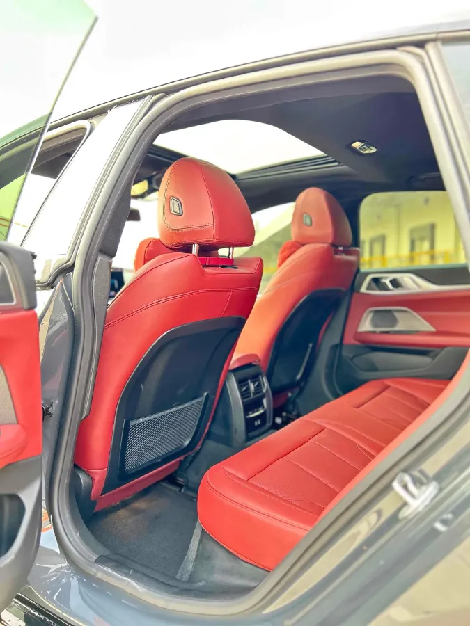 2023 BMW i4 BEV 83.9KWH,autocango,china used car exporter,china ev exporter,chinese used car exporter,chinese used ev exporter