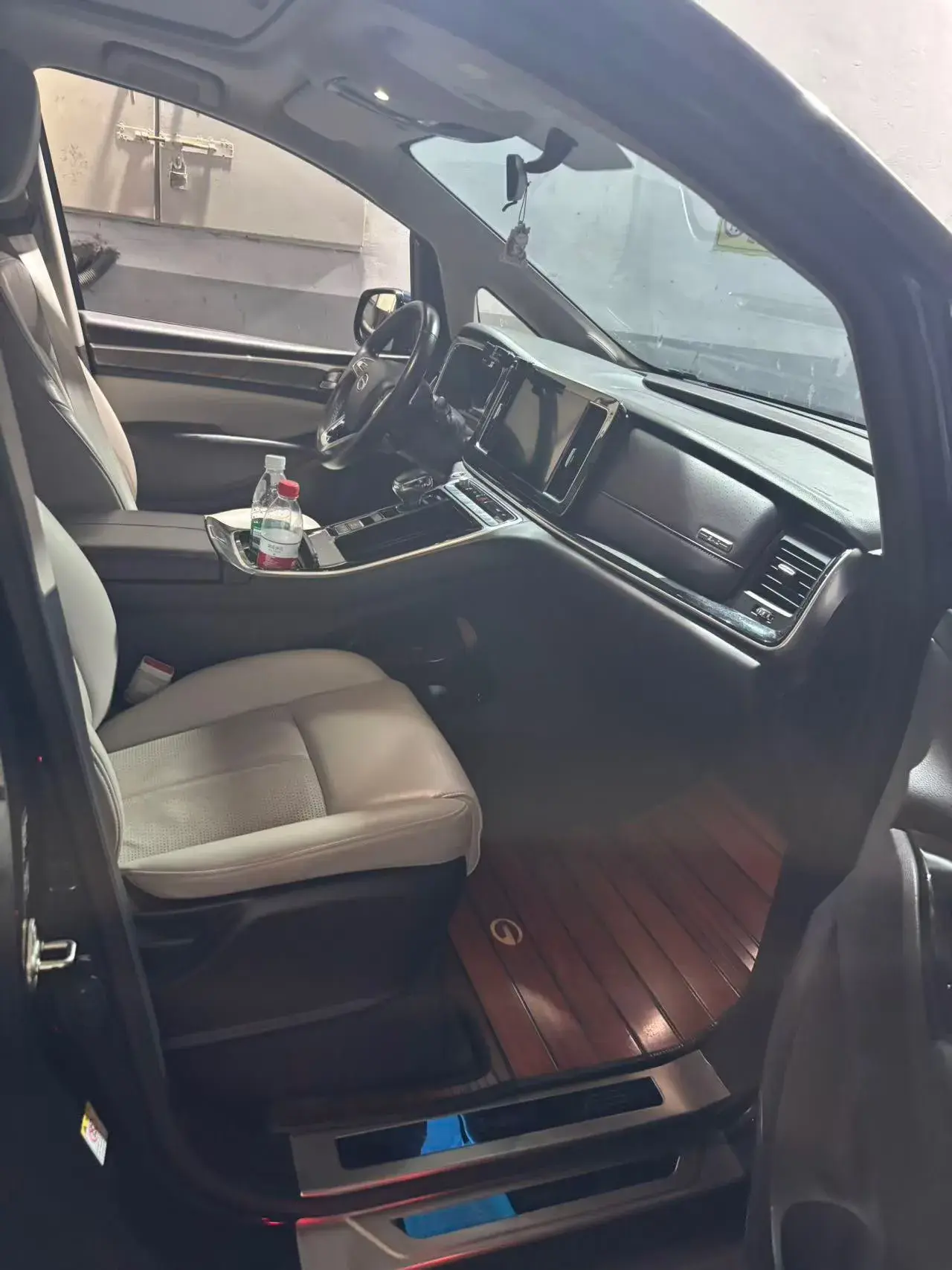 2021 GAC TRUMPCHI thumbnail 3