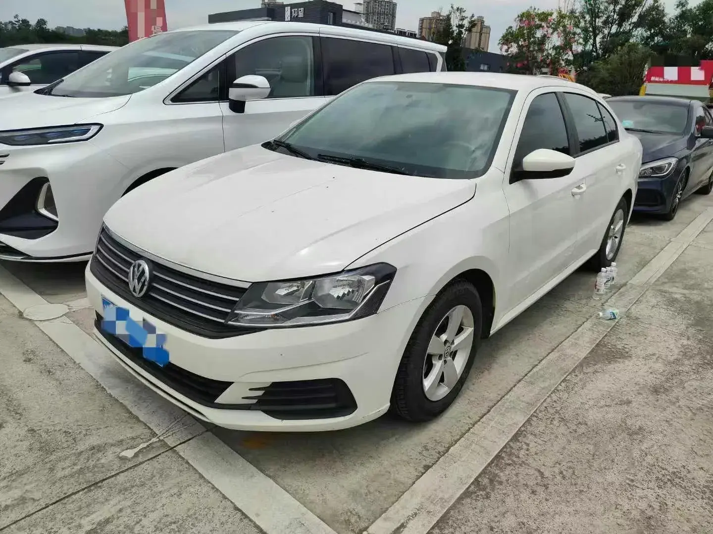 2019 VOLKSWAGEN LAVIDA view 1