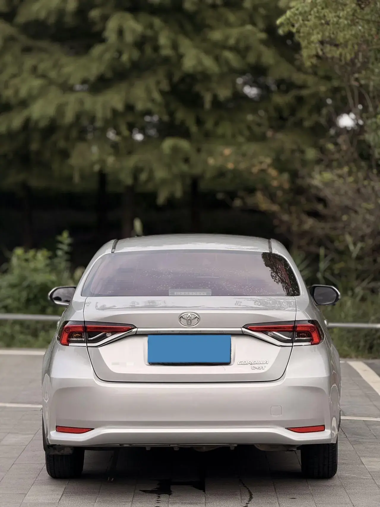 2019 TOYOTA COROLLA thumbnail 4