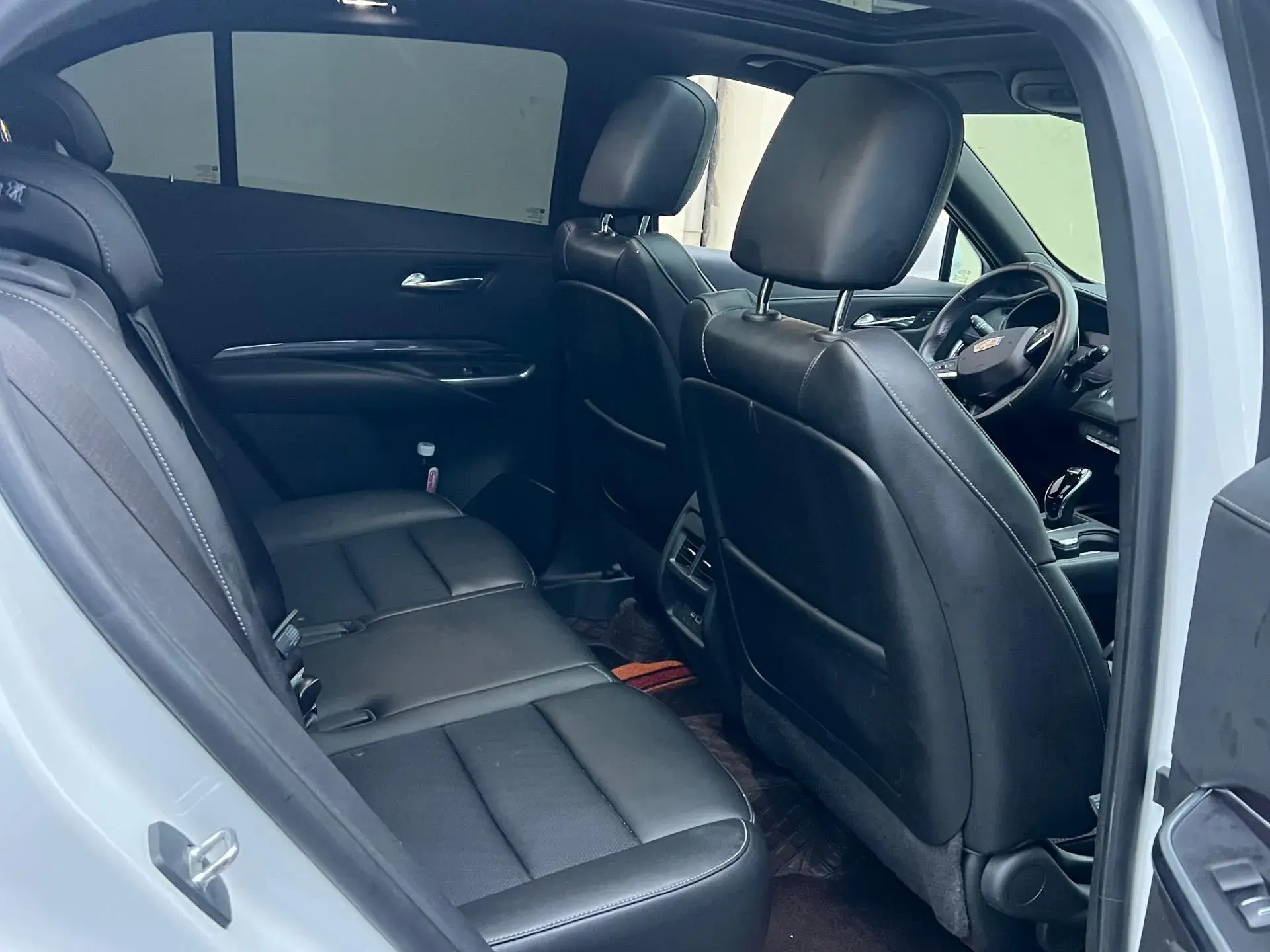 2020 CADILLAC XT4 thumbnail 4