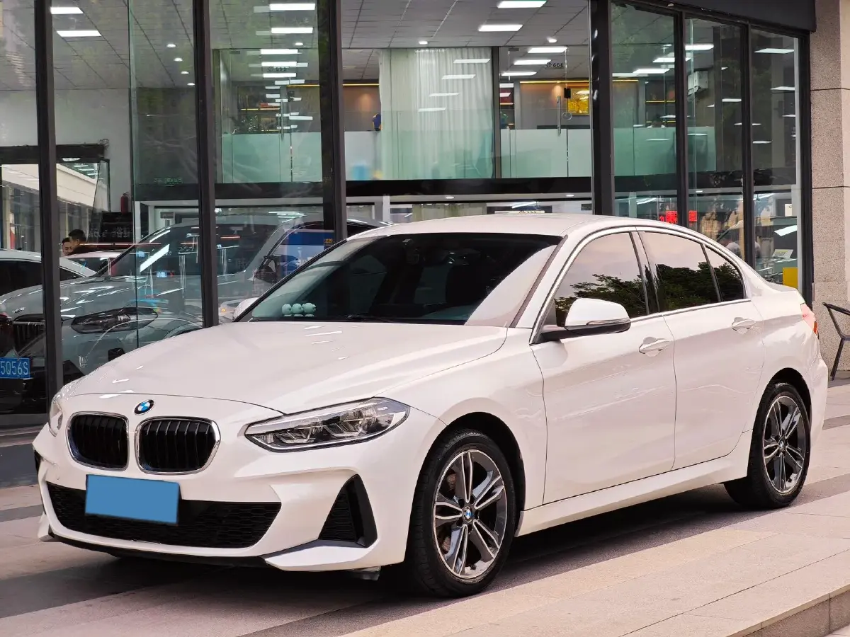 2022 BMW 1 Series 1.5T 140HP L3 7DCT