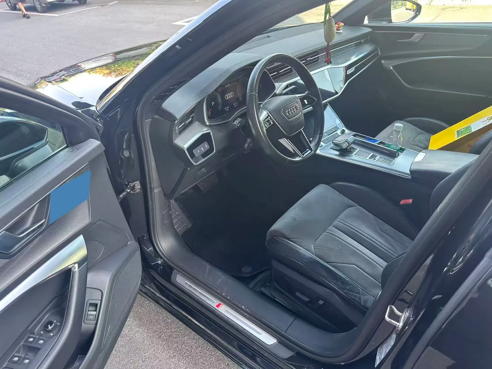 2021 AUDI A6L thumbnail 3