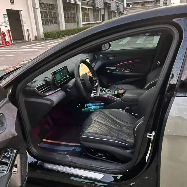 2023 BYD SEAL thumbnail 4