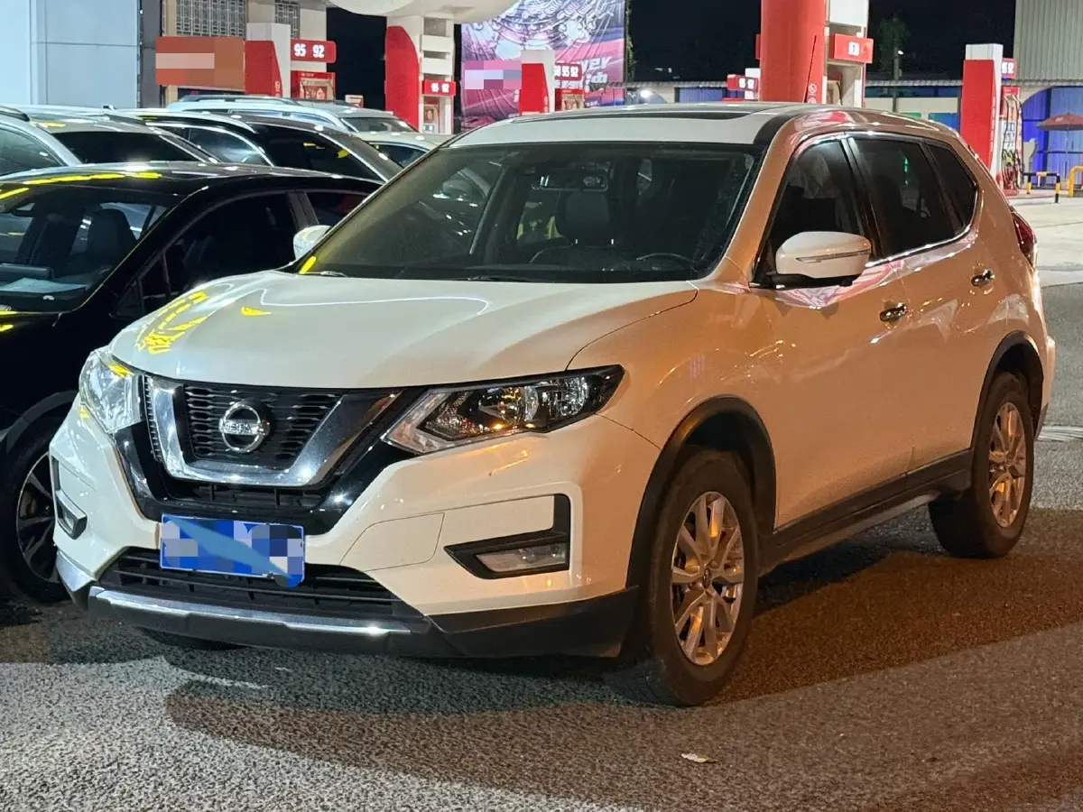 2020 Nissan X-Trail 2.0L 154HP L4 CVT