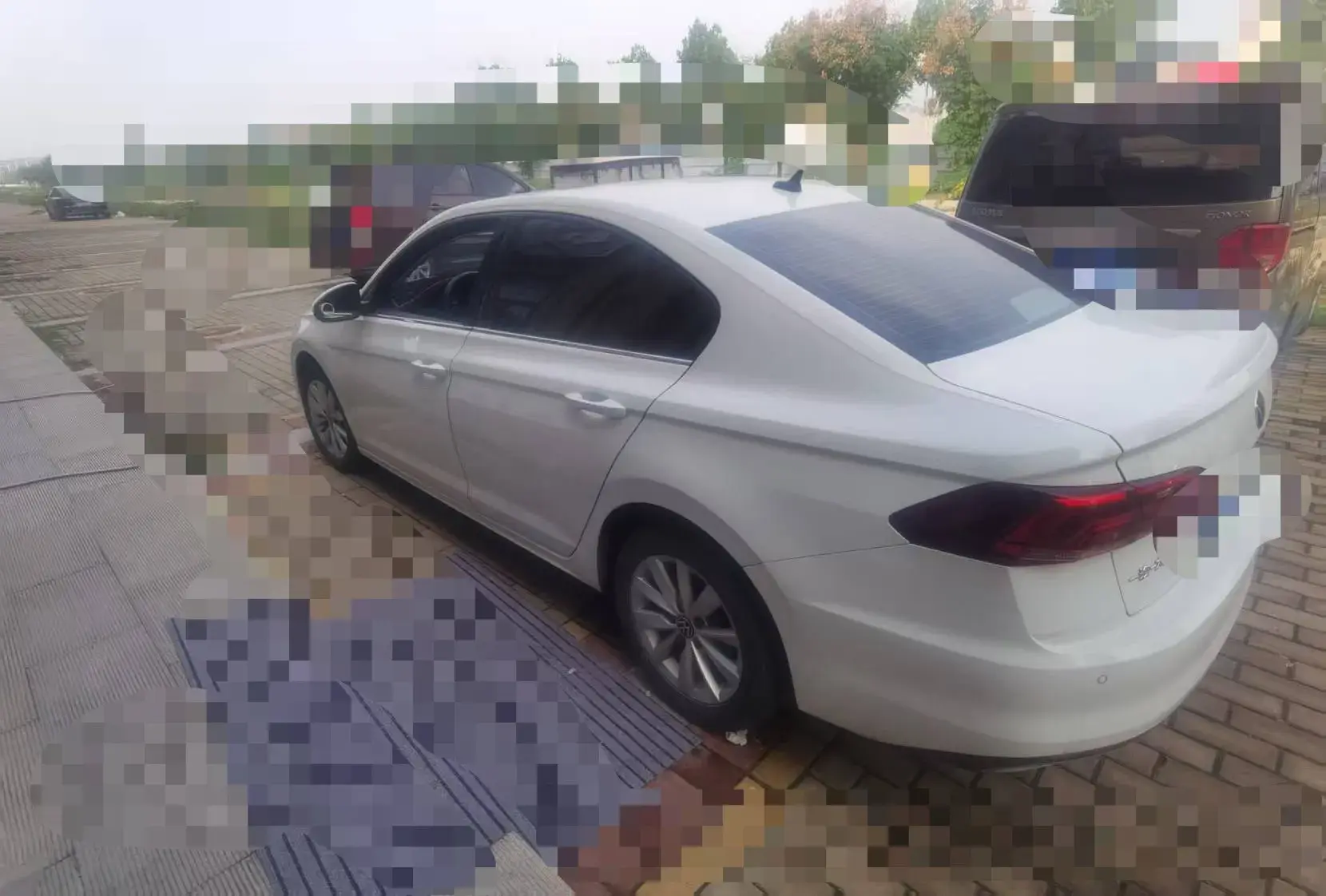 2021 VOLKSWAGEN BORA thumbnail 3