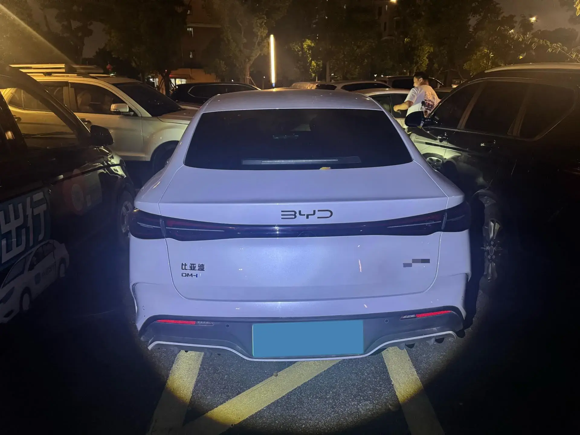 2024 BYD SEAL thumbnail 4