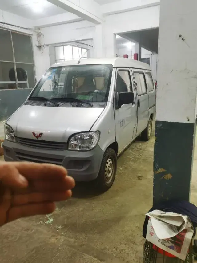 2015 WuLing ZhiGuang 1.2L 82HP L4 5MT