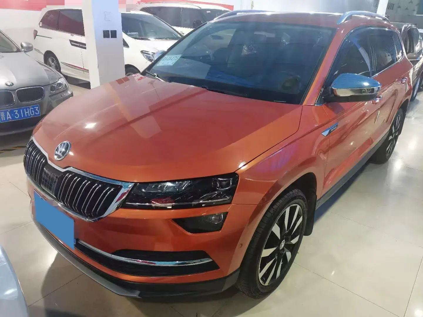 2018 SKODA KAROQ view 1