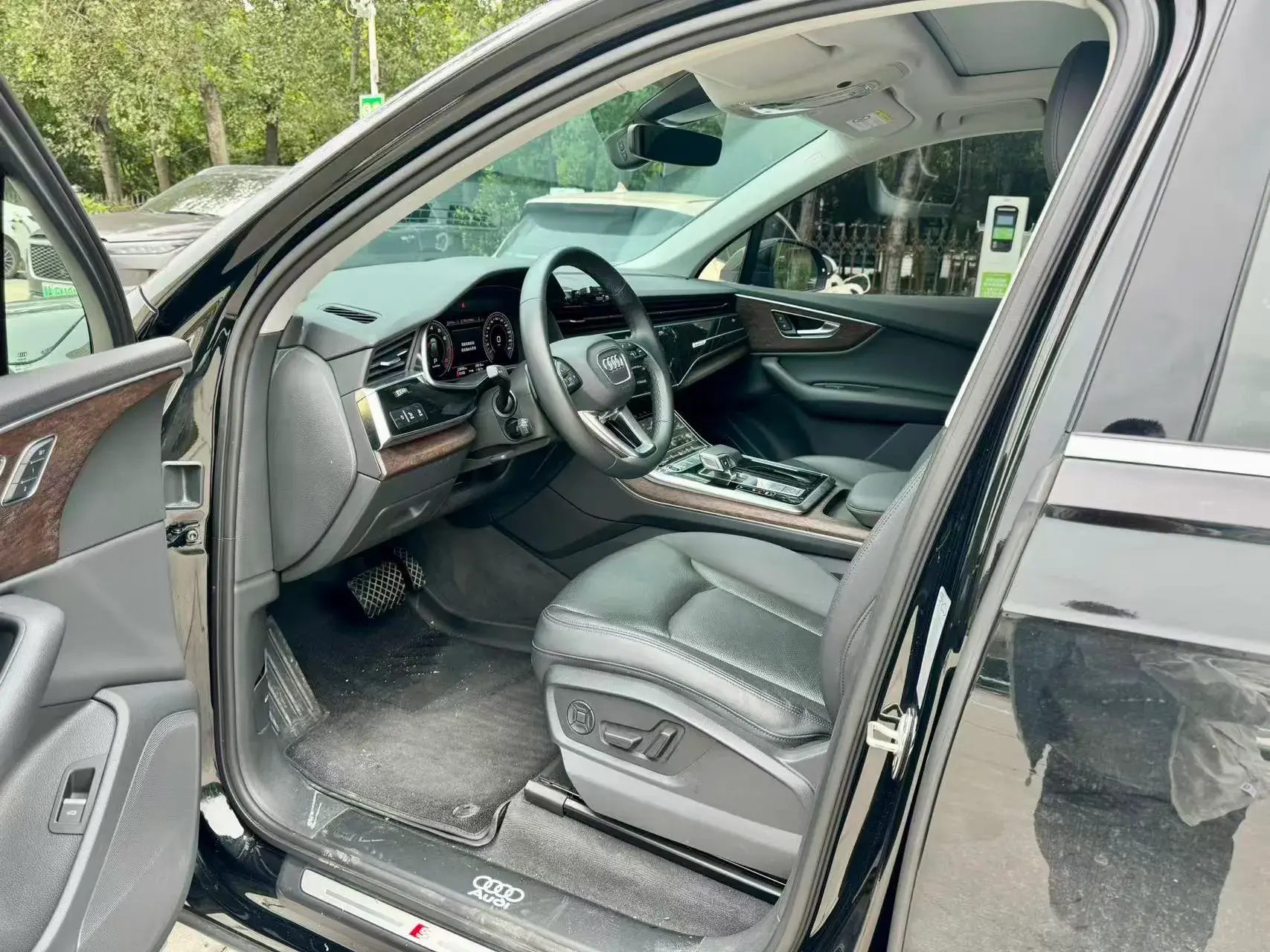 2022 AUDI Q7 thumbnail 4