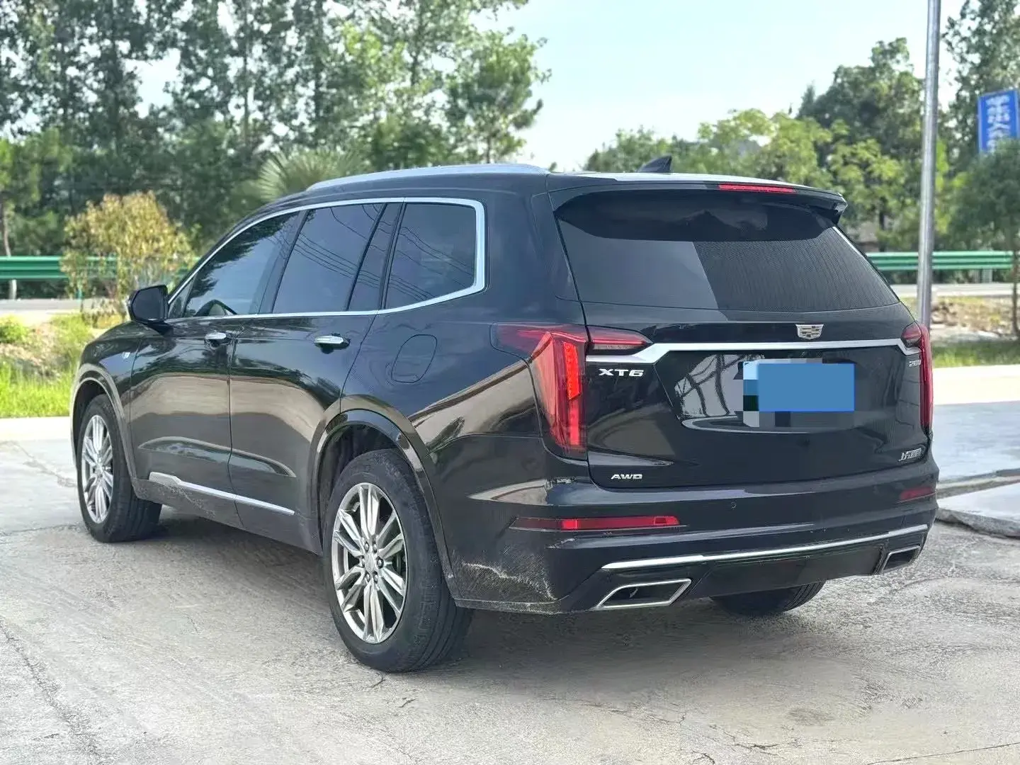 2022 CADILLAC XT6 thumbnail 3