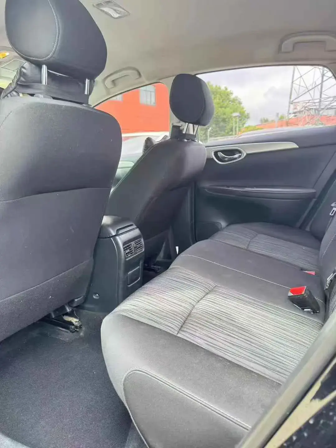 2021 NISSAN SYLPHY thumbnail 4