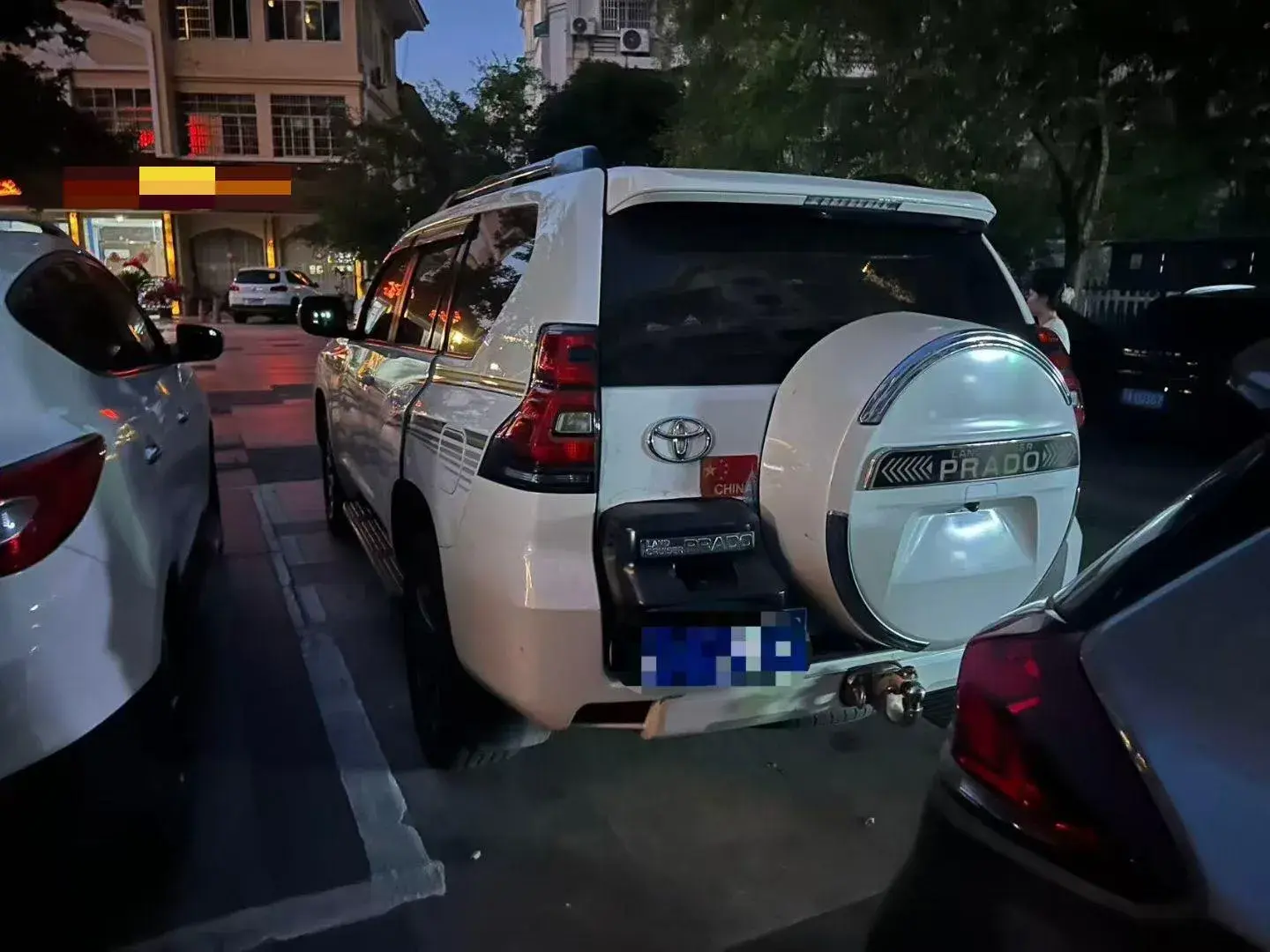 2018 TOYOTA LAND thumbnail 2