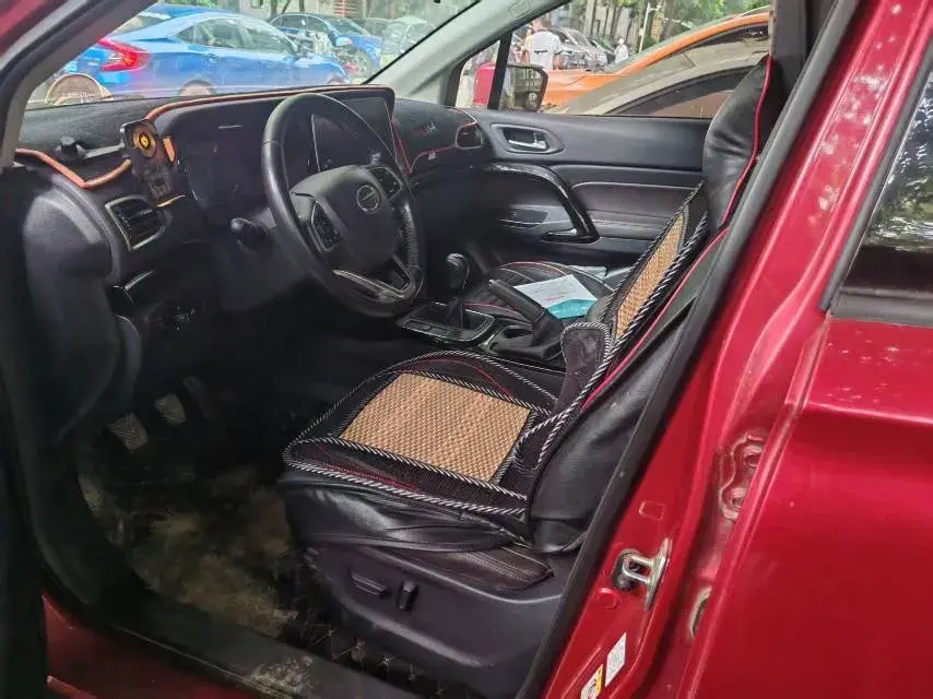 2018 GAC TRUMPCHI thumbnail 4