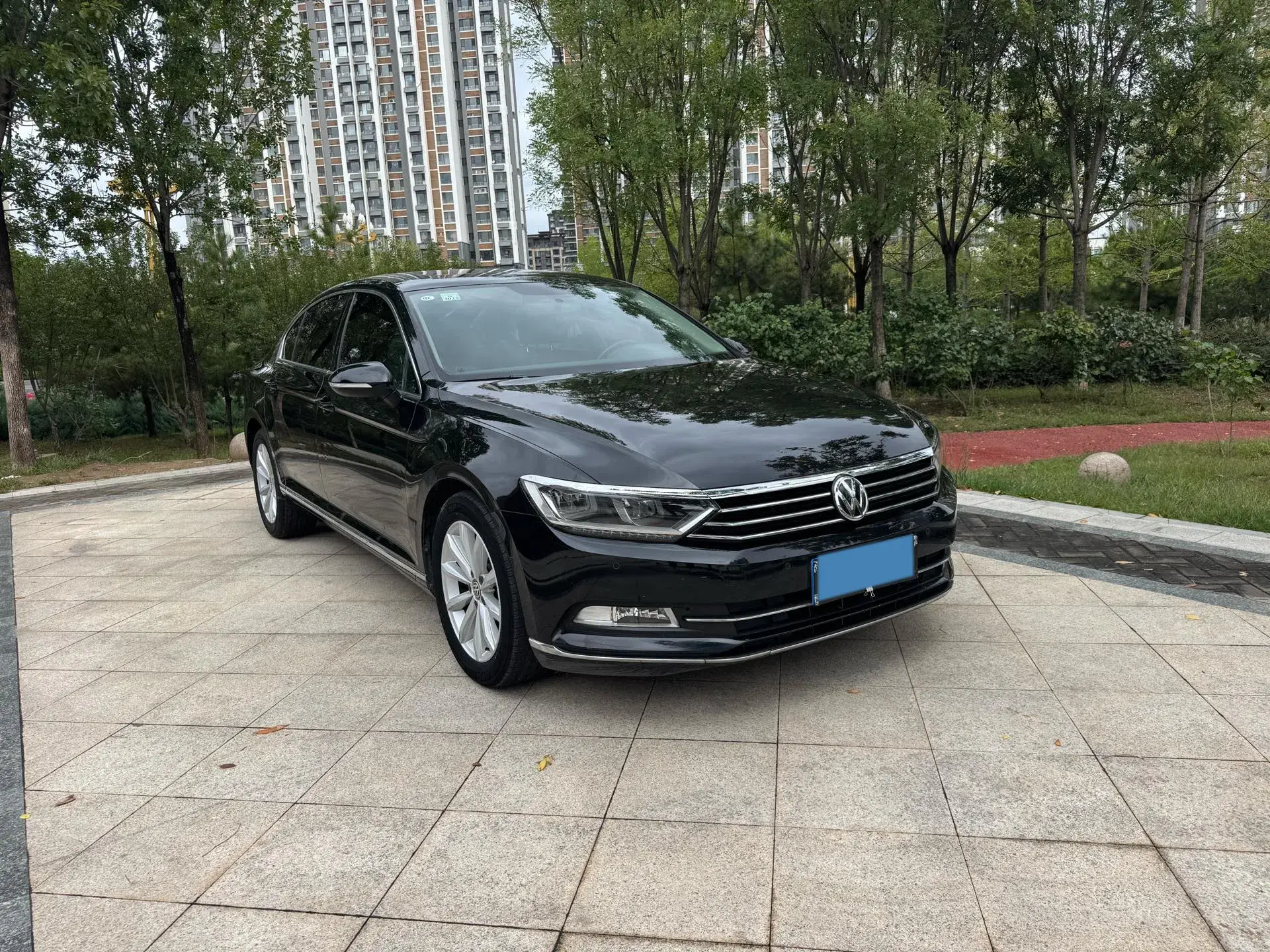 2019 VOLKSWAGEN MAGOTAN thumbnail 2