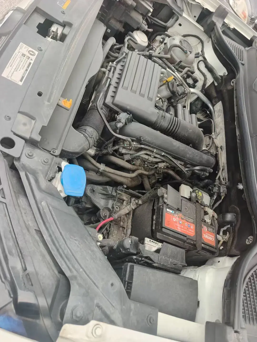 2021 VOLKSWAGEN THARU thumbnail 4