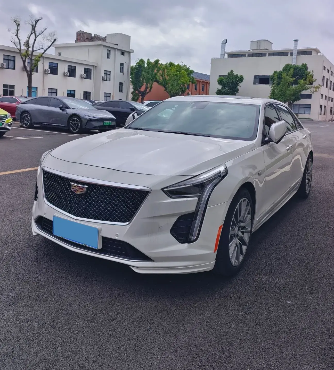 2022 CADILLAC CT6 view 1