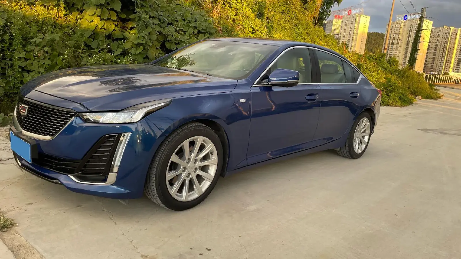 2020 Cadillac CT5 2.0T 237HP L4 10AT