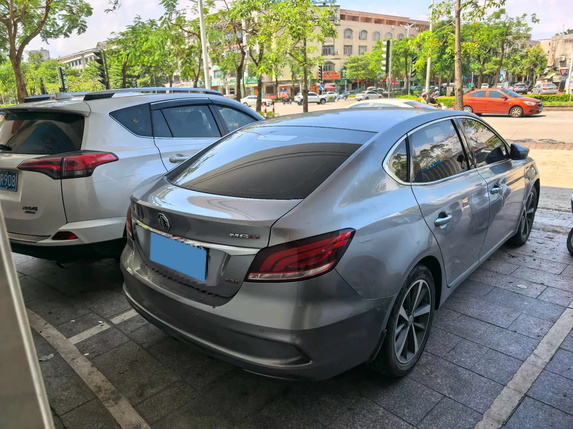 2018 MG MG6 thumbnail 3