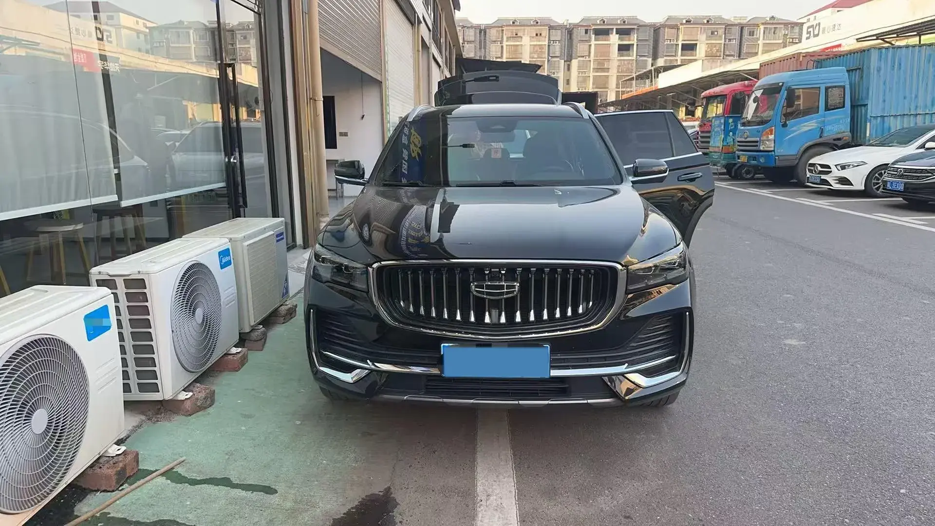 2021 GEELY MONJARO thumbnail 2