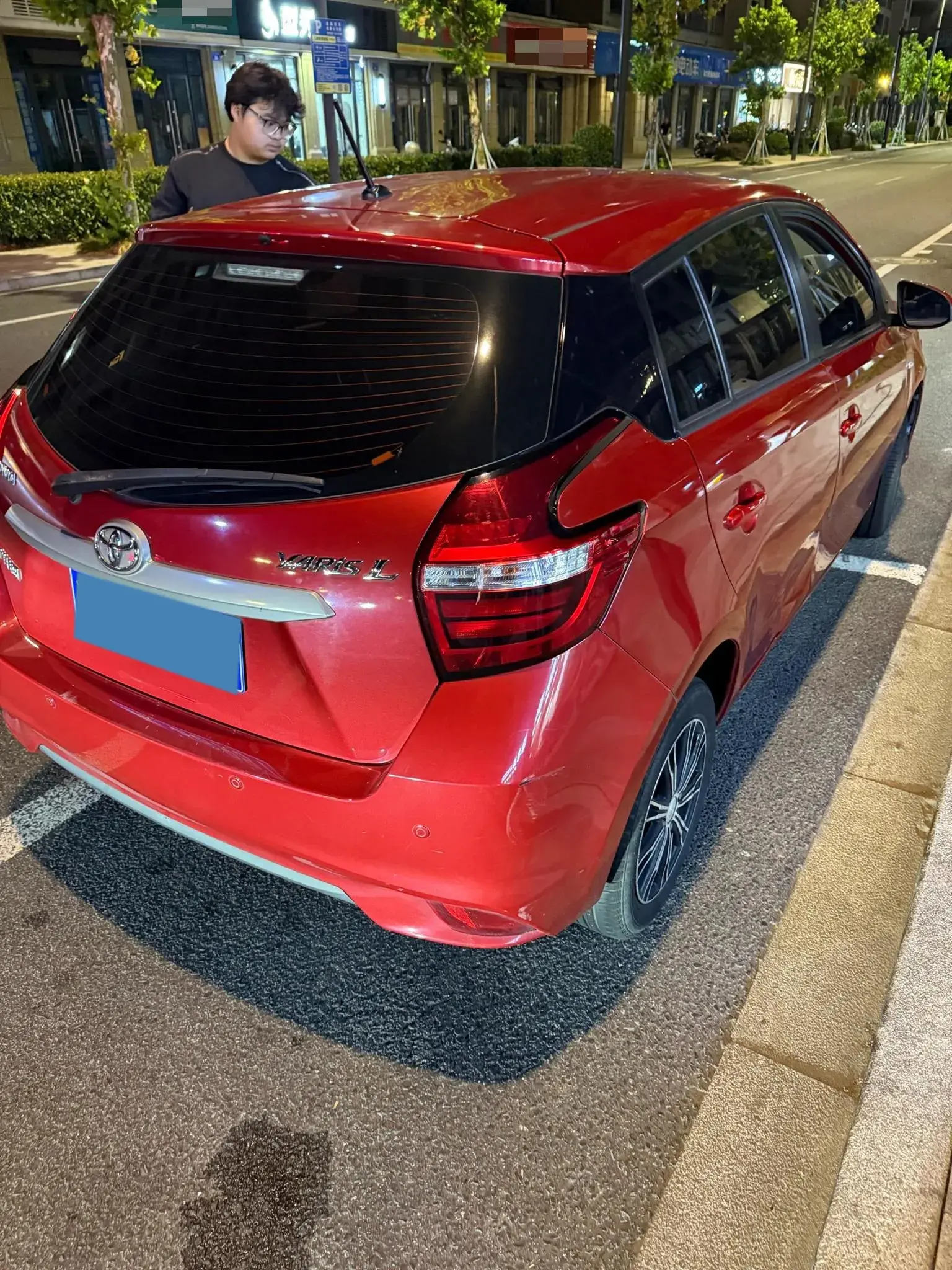 2019 TOYOTA YARIS thumbnail 2