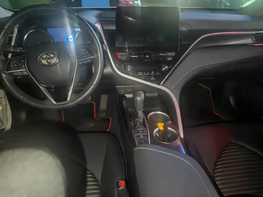 2023 TOYOTA CAMRY thumbnail 4