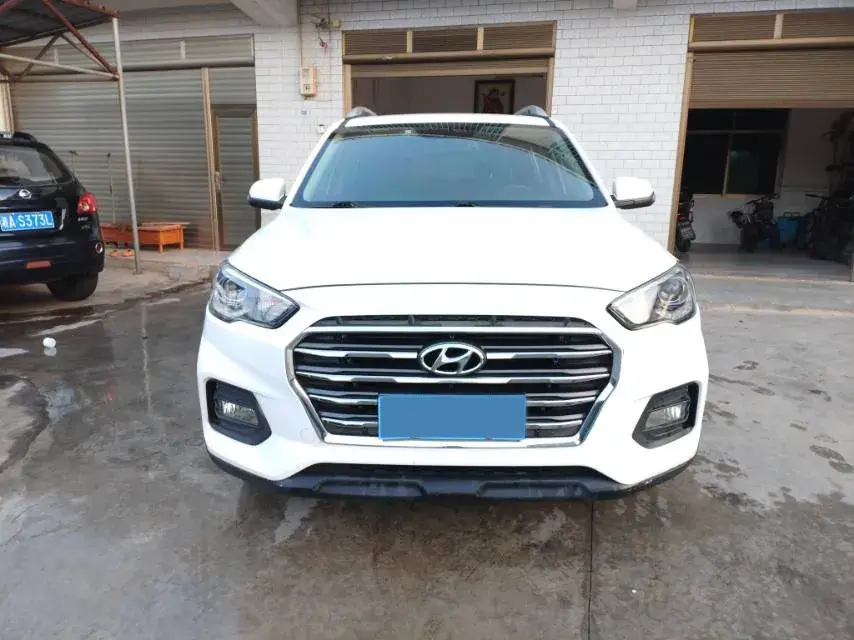 2018 HYUNDAI IX35 thumbnail 2