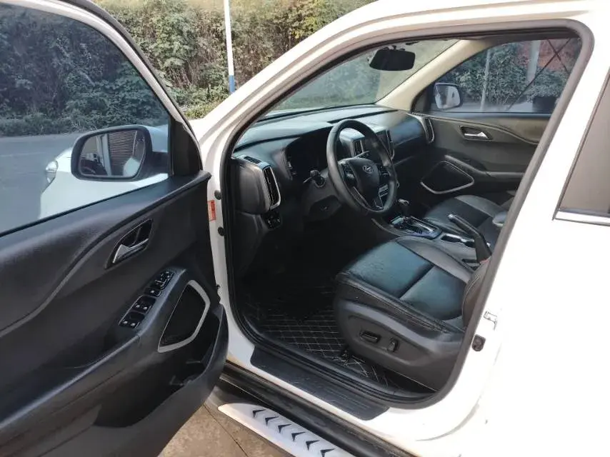 2018 HYUNDAI IX35 thumbnail 4