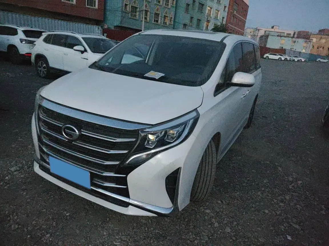 2021 GAC Trumpchi M8 2.0T 252HP L4 8AT