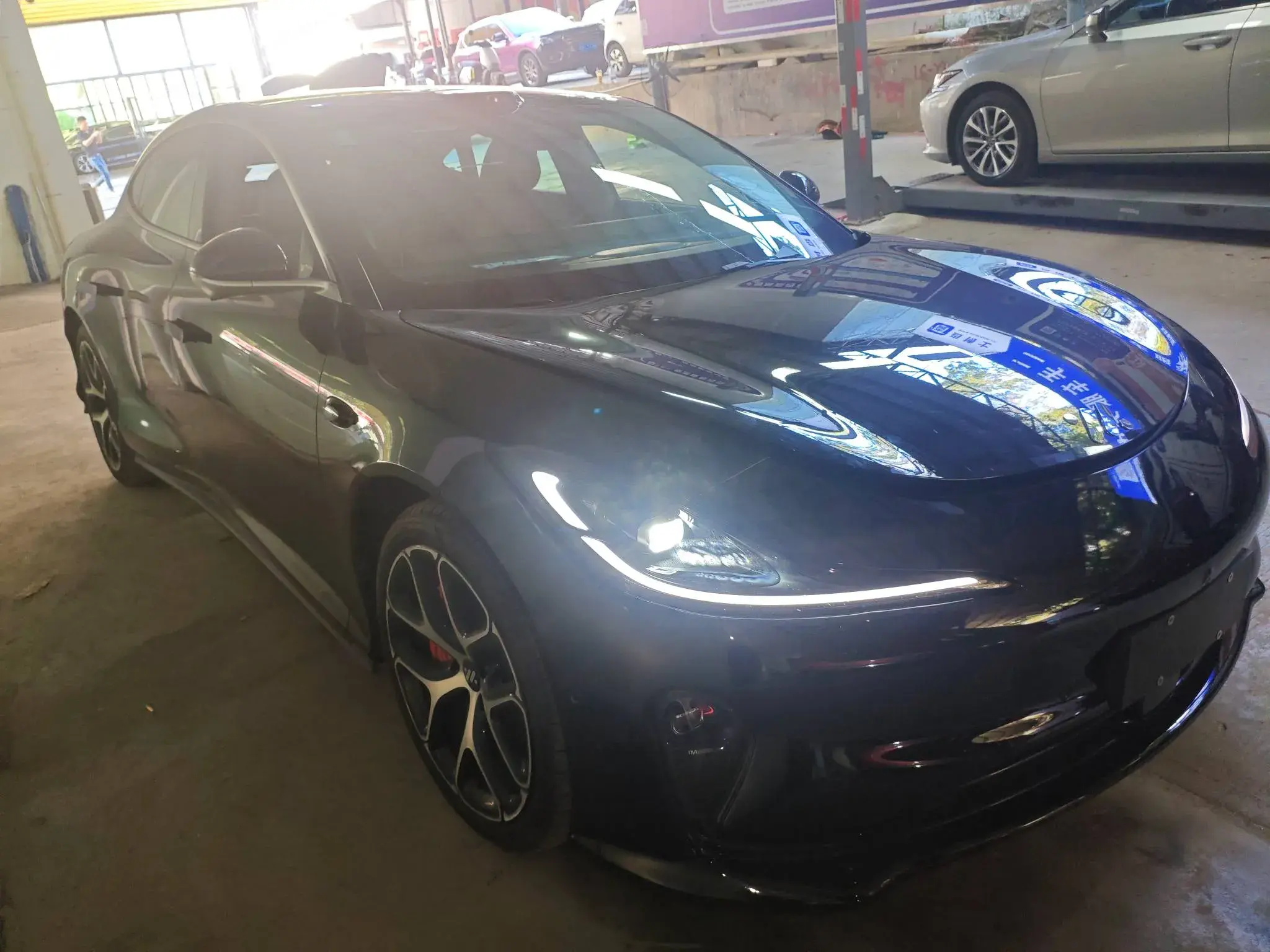 2025 IM L6 thumbnail 2