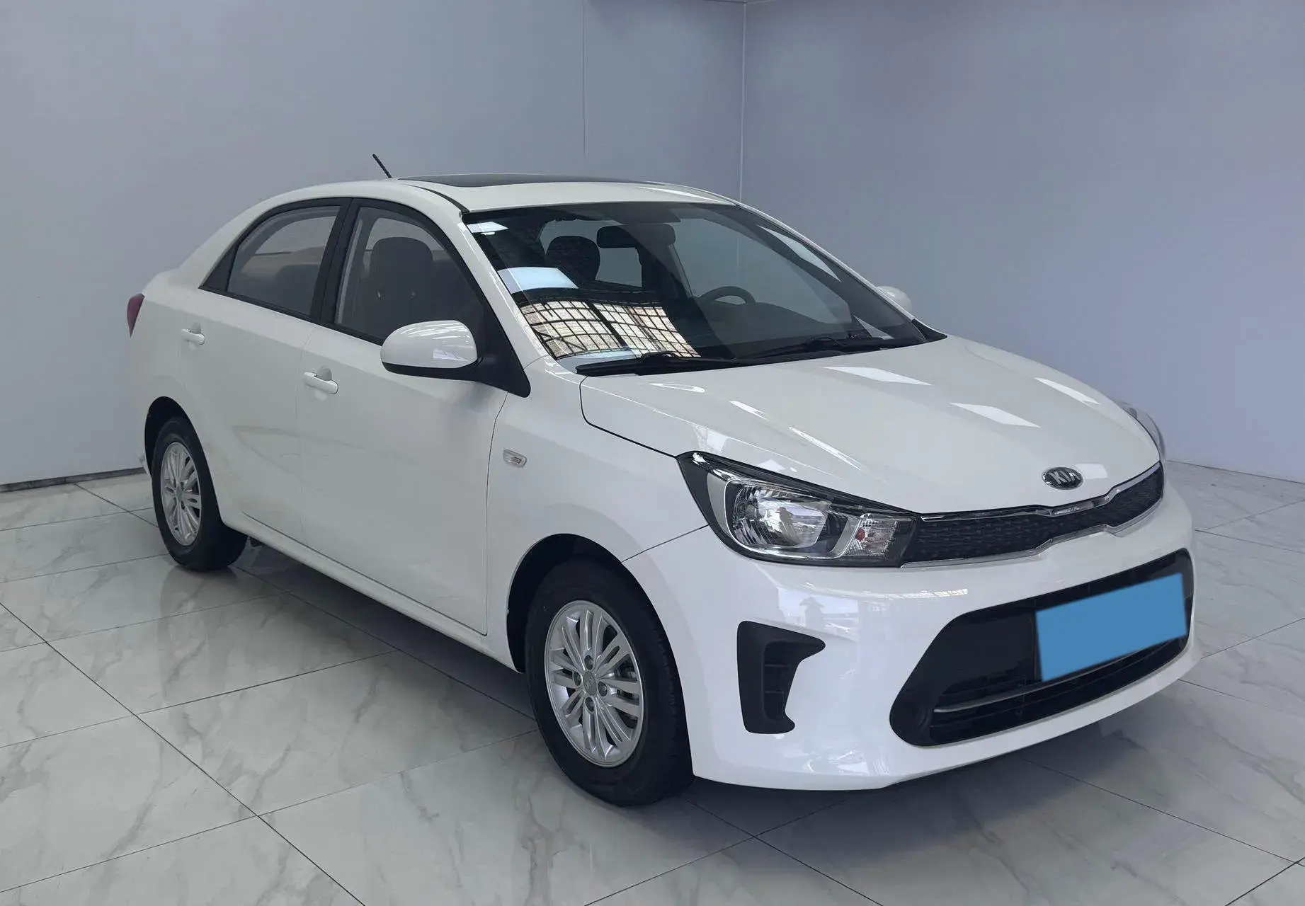 2019 KIA PEGAS thumbnail 3