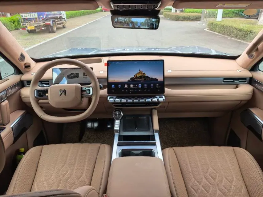 2025 M Hero WarriorM817 1.5T 197HP L4 2DHT PHEV,autocango,china used car exporter,china ev exporter,chinese used car exporter,chinese used ev exporter