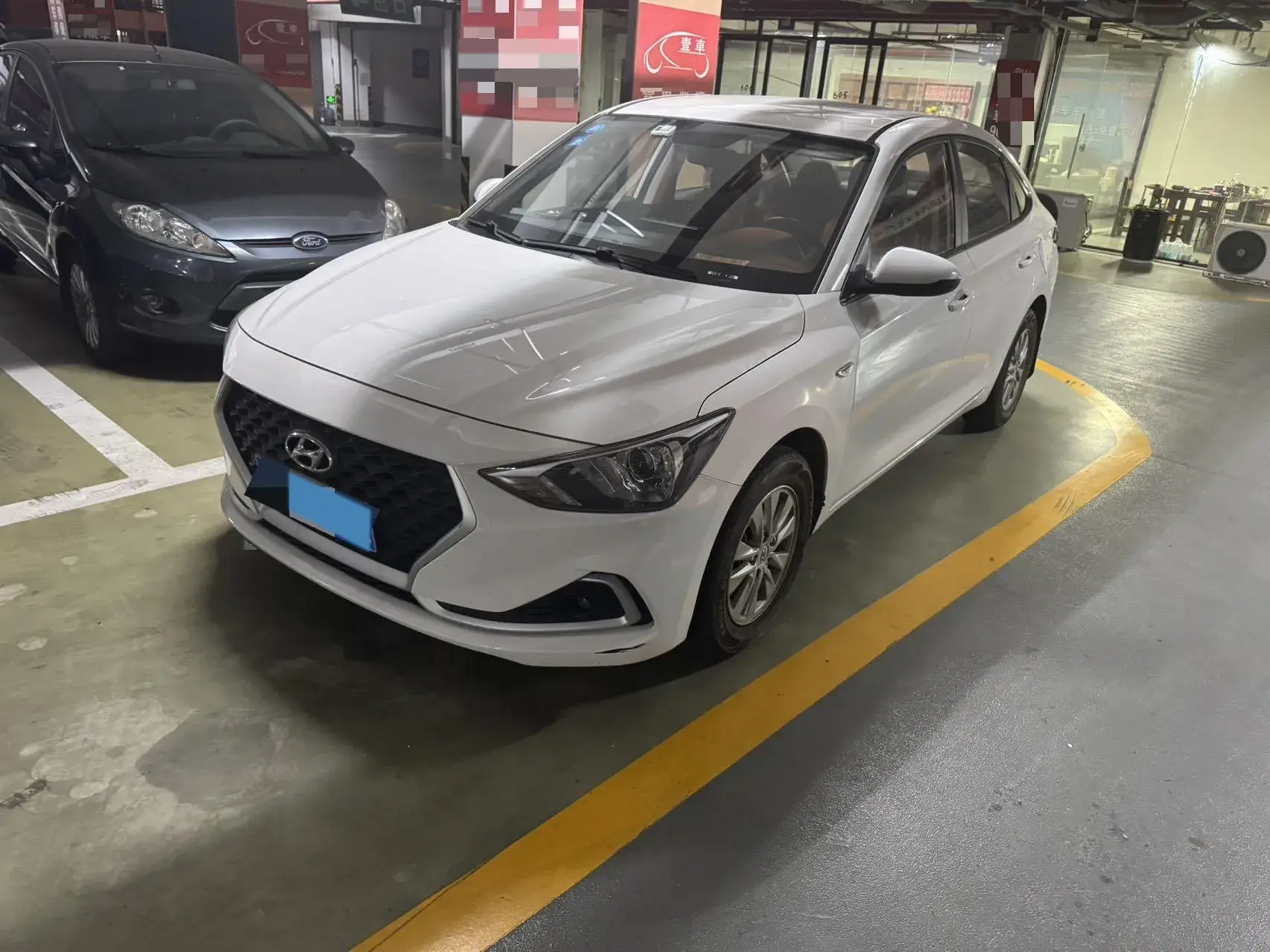 2017 HYUNDAI CELESTA view 1