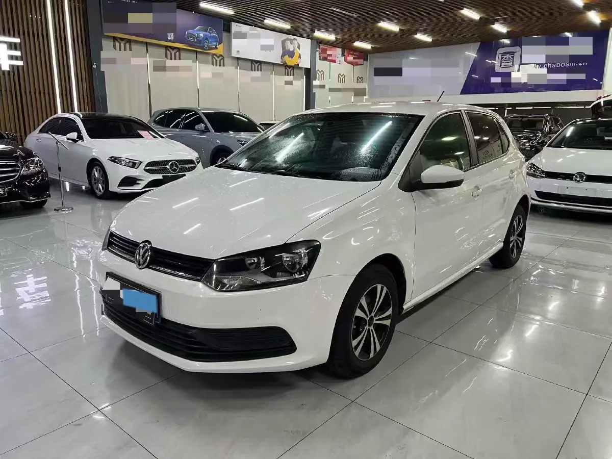 2016 Volkswagen Polo 1.4L 90HP L4 6AT