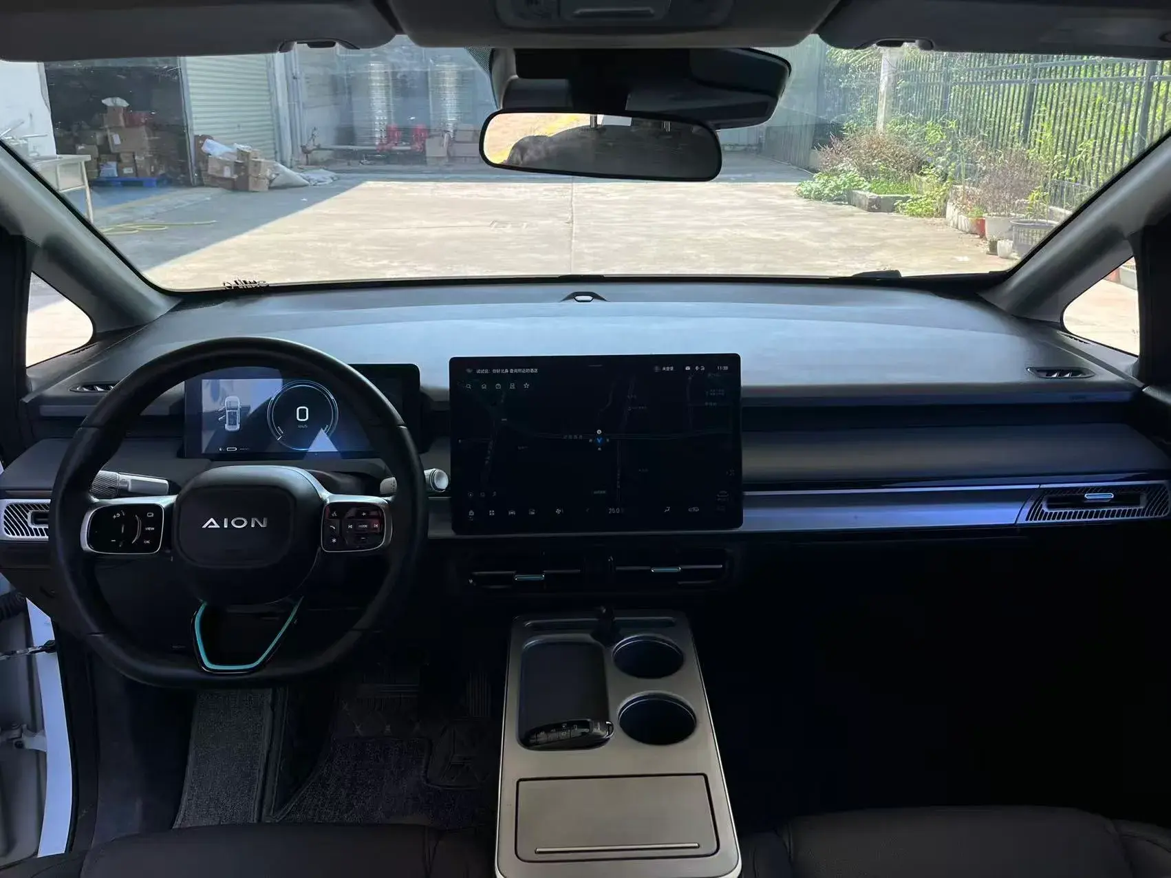 2023 AION Y thumbnail 3