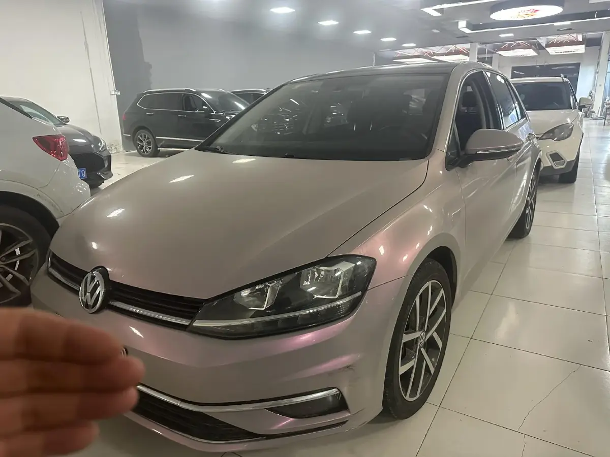 2019 Volkswagen Golf 1.4T 150HP L4 7DCT